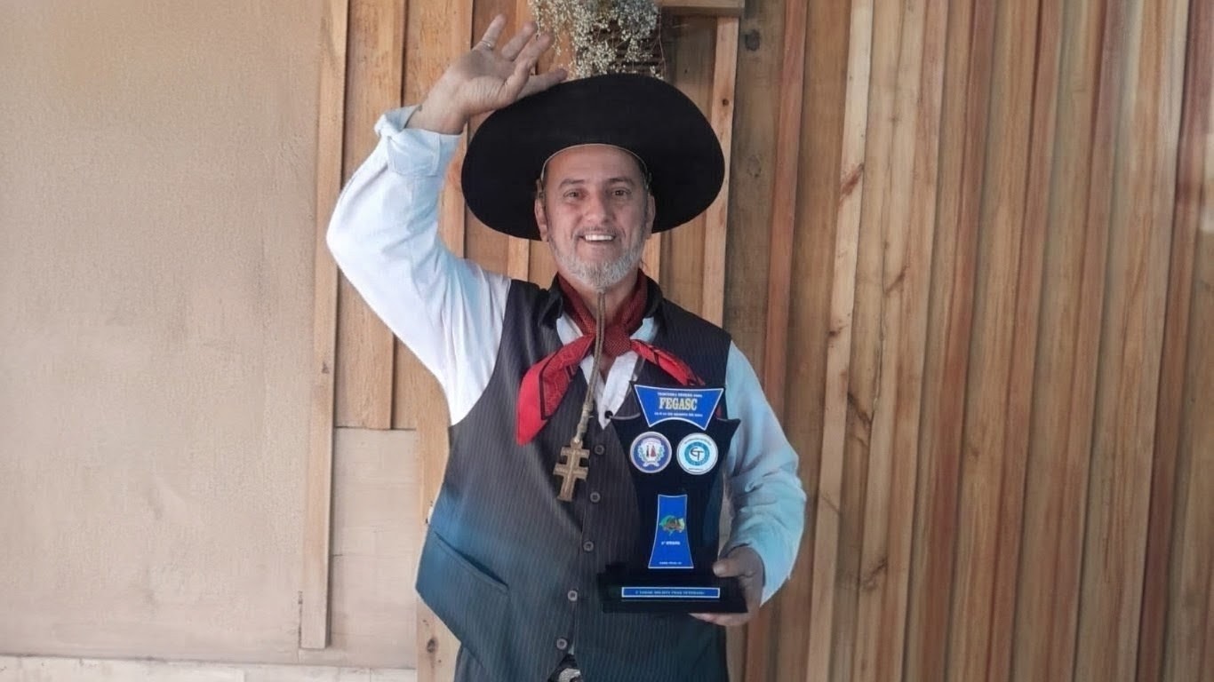 Camboriuense Leandro Portela conquista segundo lugar na 2ª etapa do FEGASC 2026 |