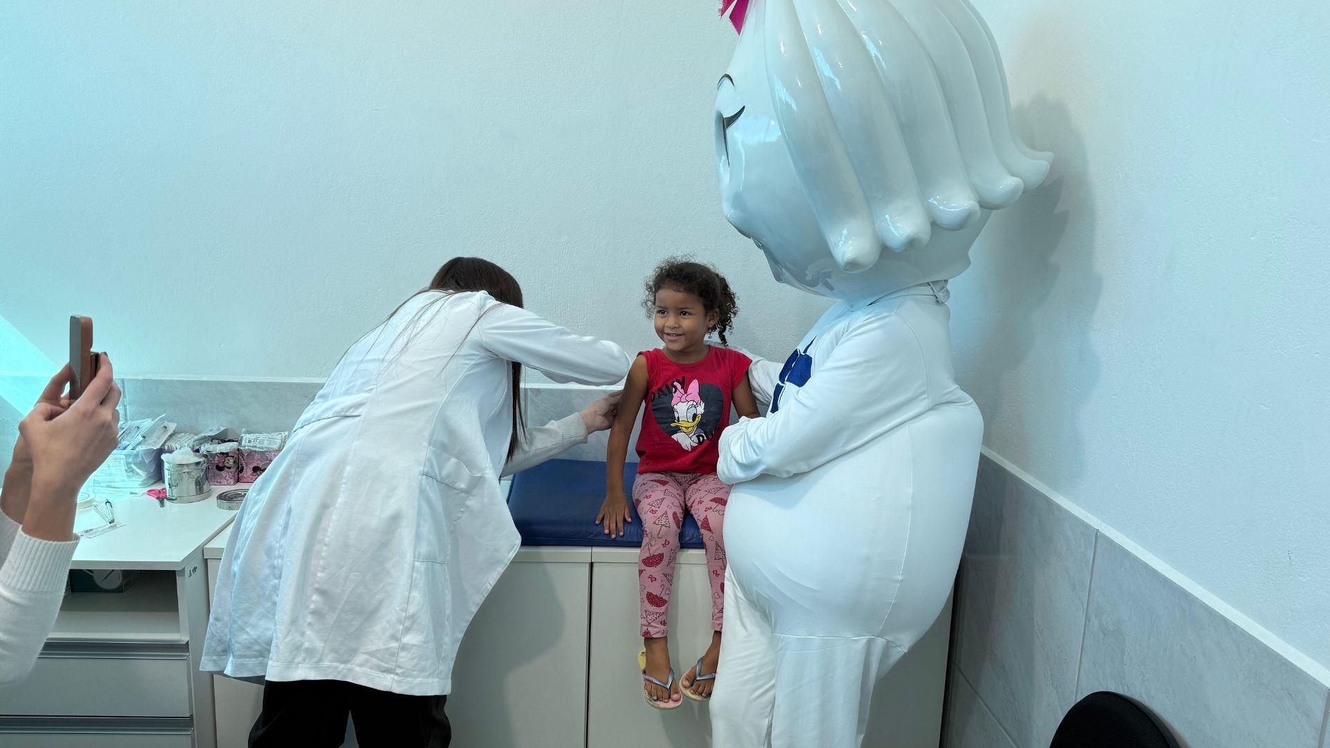Dia D de Vacinação registra 805 doses aplicadas e mais de mil atendimentos em Camboriú
