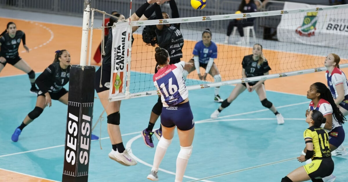 Semana decisiva: Brusque Vôlei terá três jogos em casa pelo Campeonato Estadual
