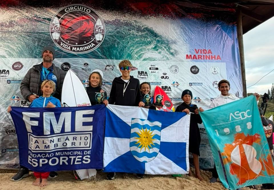 Surfistas de Balneário Camboriú chegam a quatro finais em etapa do Circuito Catarinense