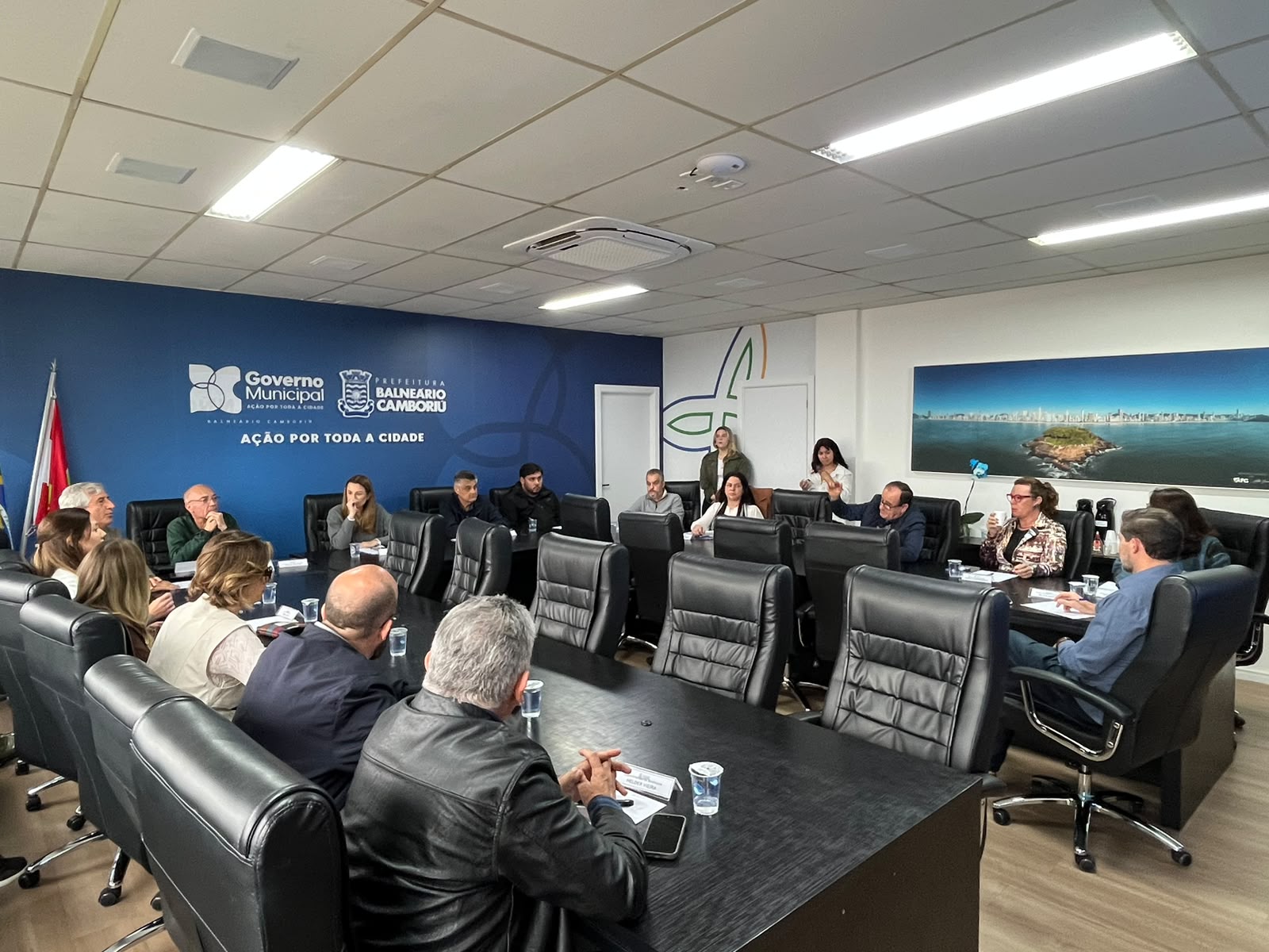 Prefeitura apresenta ações preventivas contra o El Niño para representantes do setor econômico