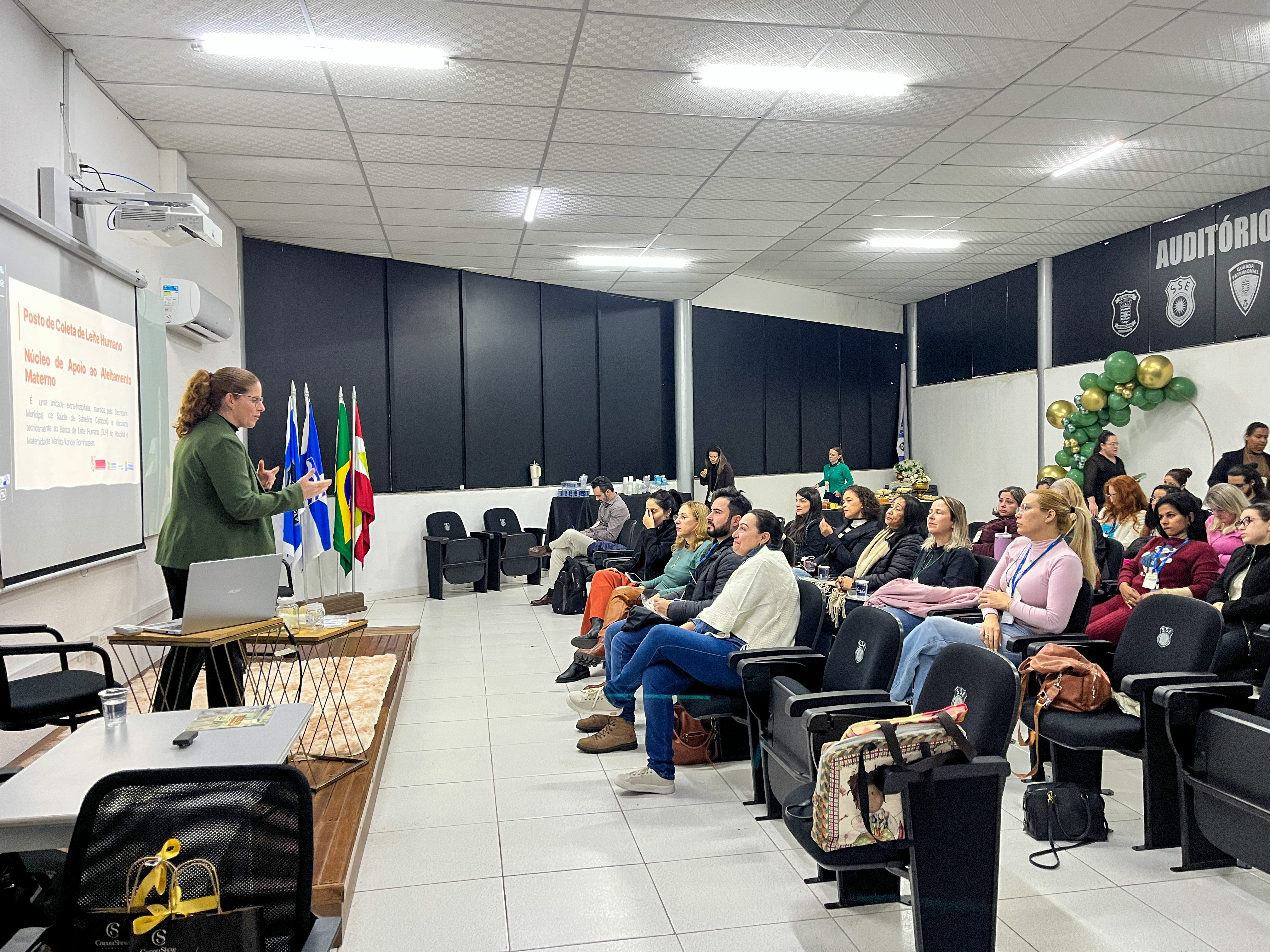 Segundo dia de palestras do Agosto Verde e Dourado reforça trabalho integrado na rede municipal