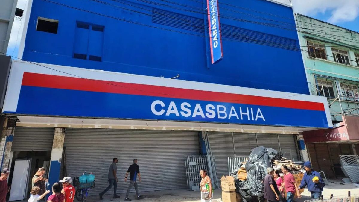 Dívida bilionária que motivou 1,9 mil demissões nas Casas Bahia surpreende com rombo oculto fora do que foi apontado à Justiça; confira valor real da dívida