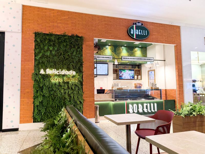 Gelato Borelli inaugura loja com gelato grátis no Itajaí Shopping