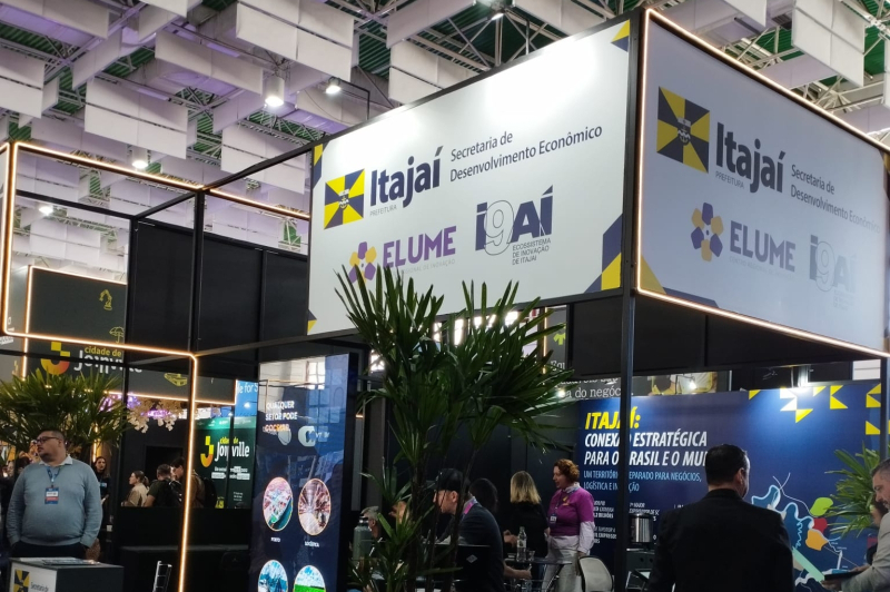Itajaí estreia no Startup Summit 2026 com stand institucional