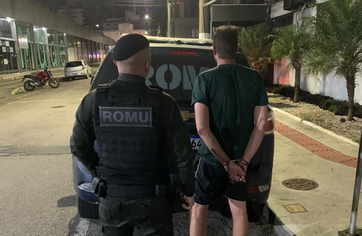 Mulher acionou botão de emergência e foi resgatada em Balneário Camboriú