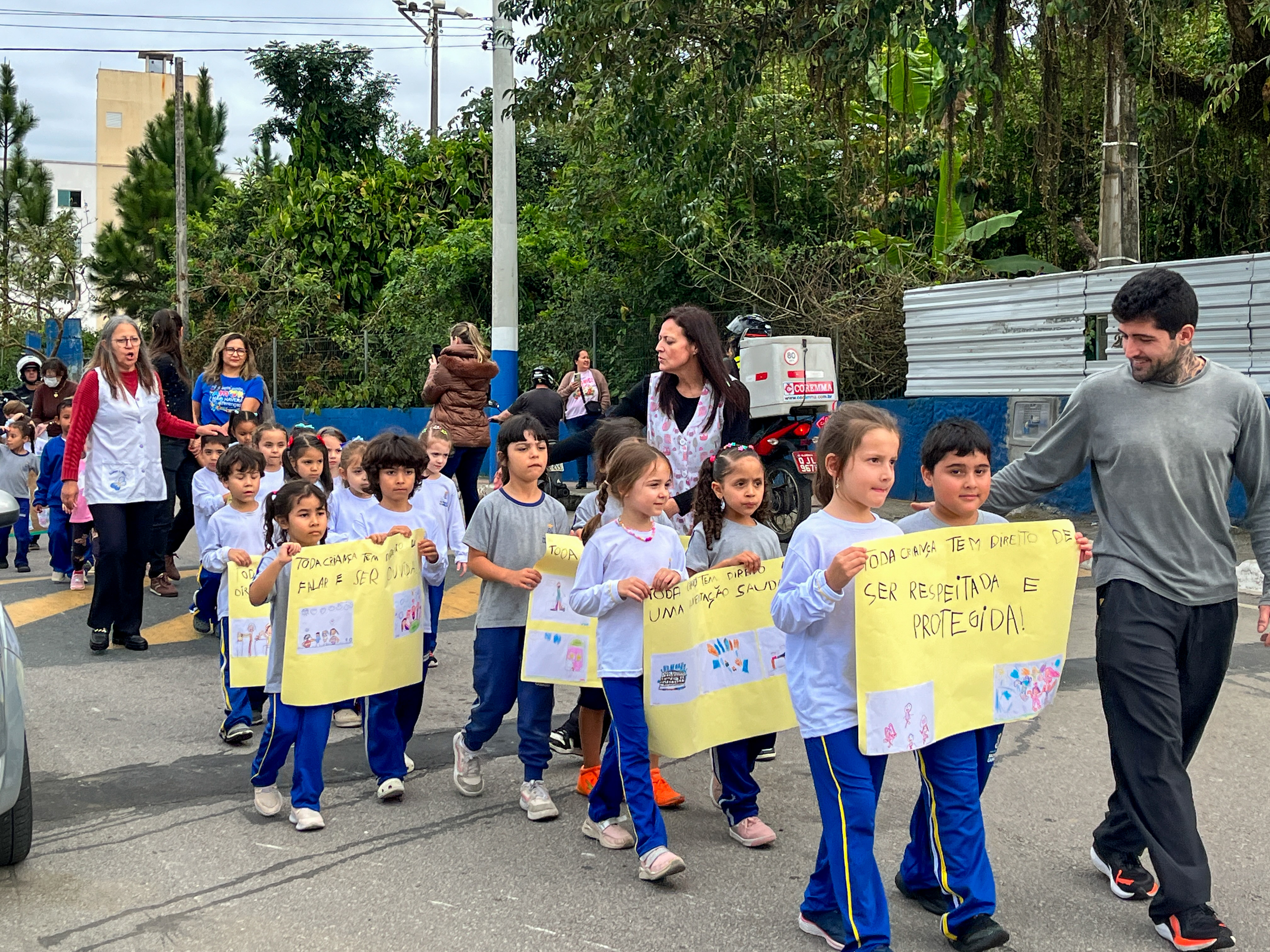 Caminhada pela Primeira Infância integra programação do Agosto Verde em Balneário Camboriú