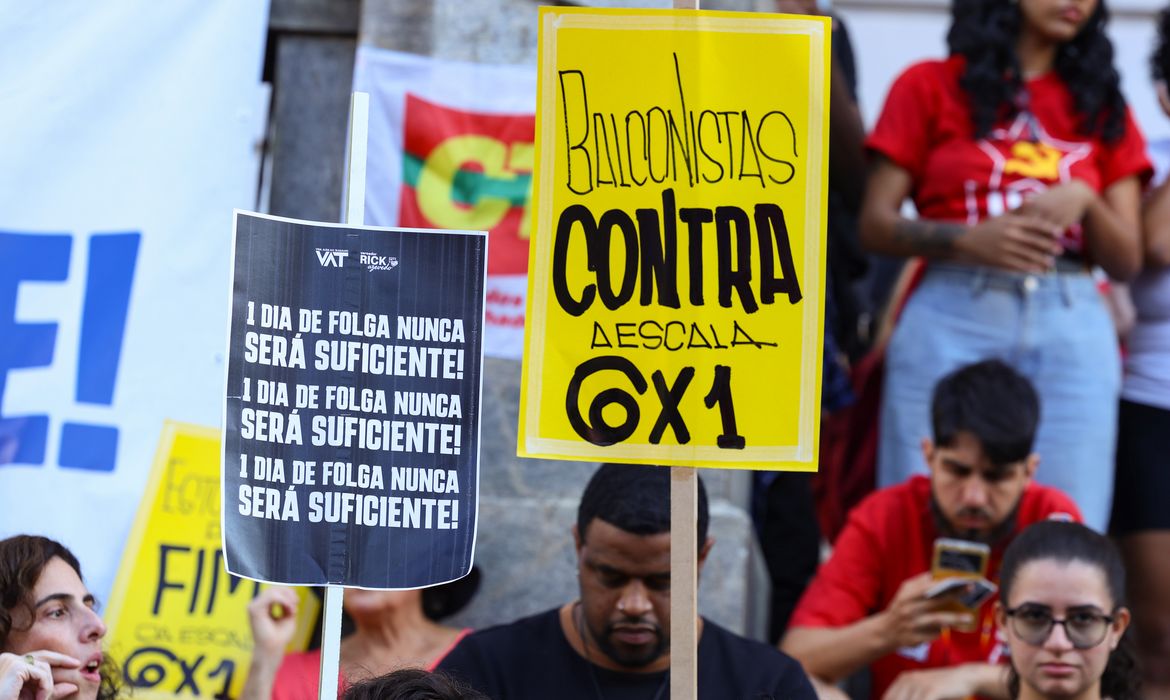 Relator rejeita emendas, entrega relatório e fim da escala 6x1 fica pronto para votação na CCJ