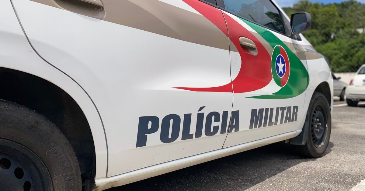 Foragida da Justiça do Paraná é presa em Brusque