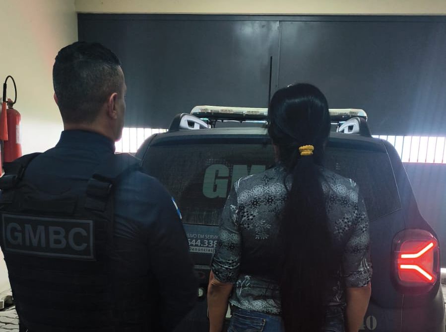 Mulher procurada por financiar tráfico de drogas foi presa em Balneário Camboriú