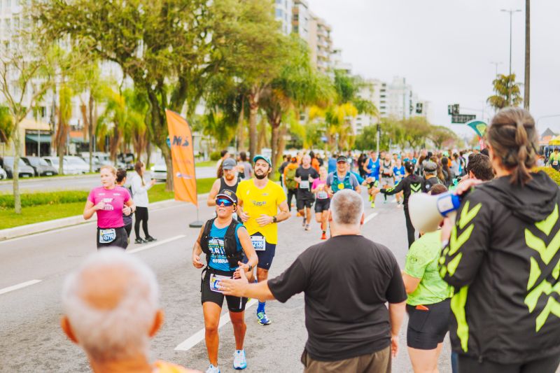 Maratona Internacional de Floripa reúne mais de 19 mil corredores