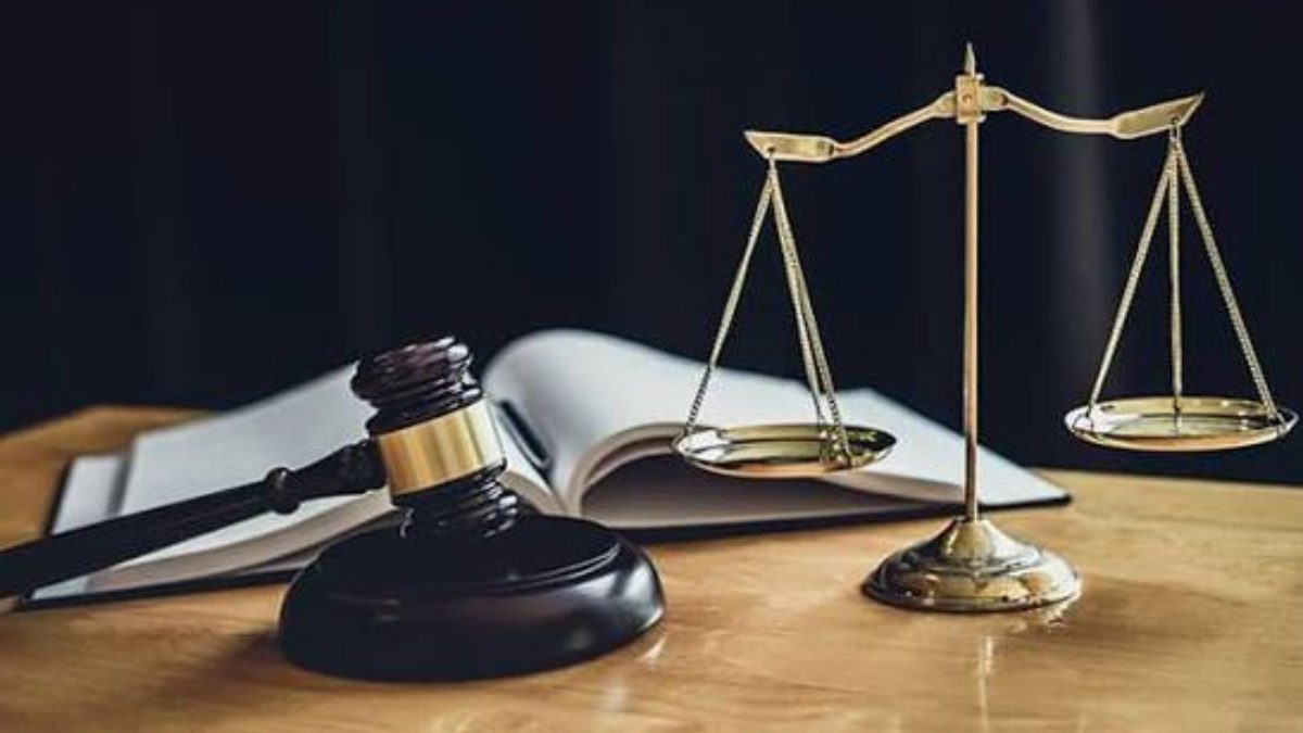 Briga generalizada de vizinhos termina com homem morto a tiros e dois condenados quase seis anos após crime em SC