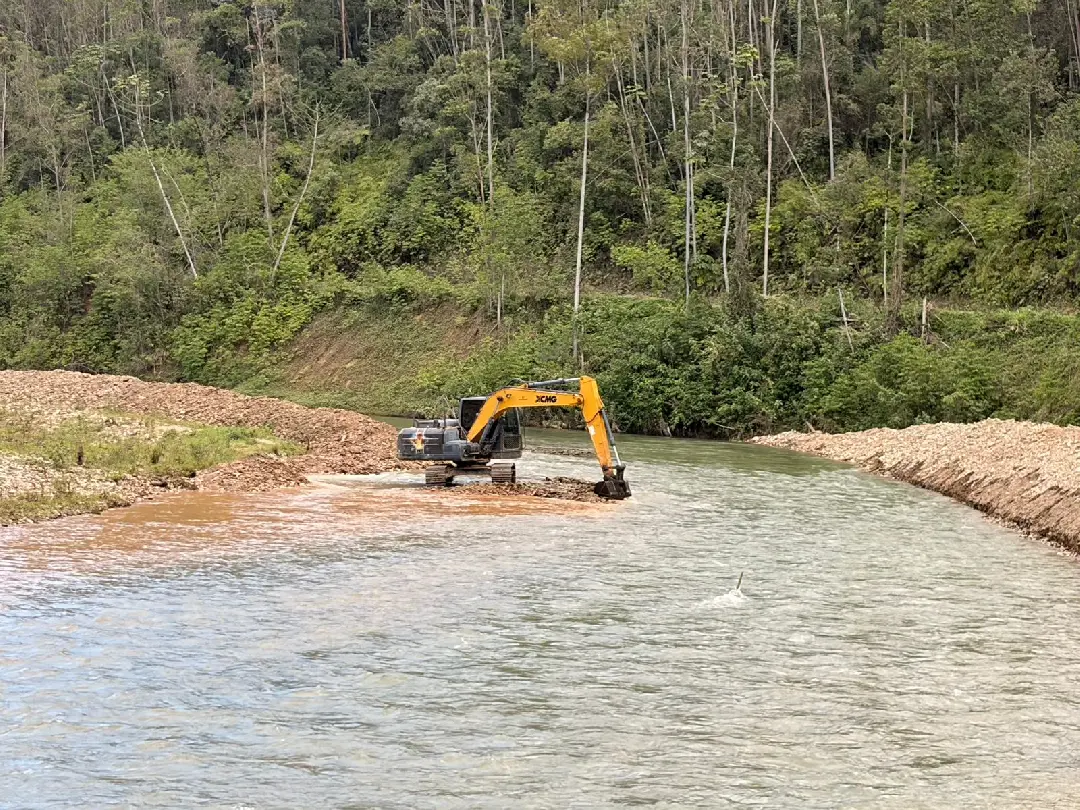 Prefeitura inicia obra de prevenção e desassoreamento do Rio Itajaí-Mirim no Ribeirão do Ouro