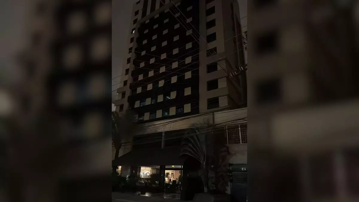 Apagão deixa quase 2 mil imóveis sem luz em Florianópolis nesta sexta-feira