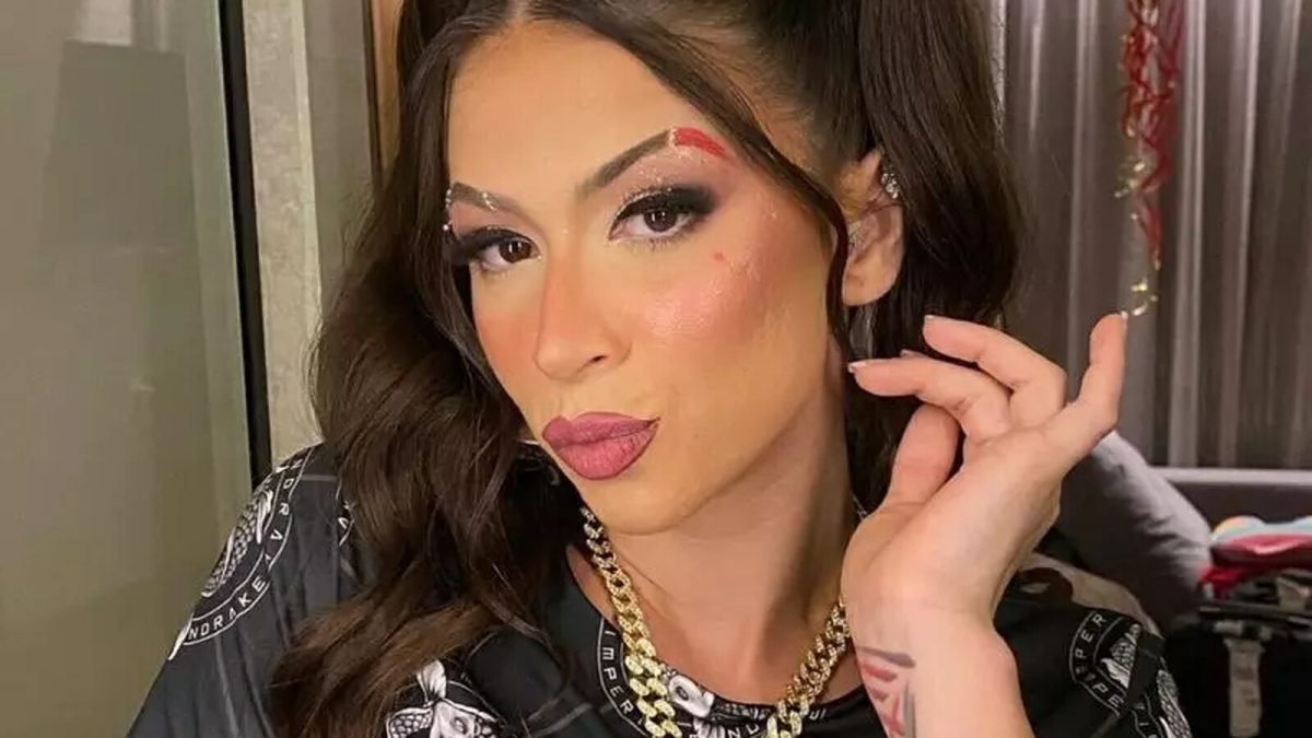 Catarinense MC Pipokinha é condenada a pagar R$ 100 mil por show com conteúdo sexual em MS