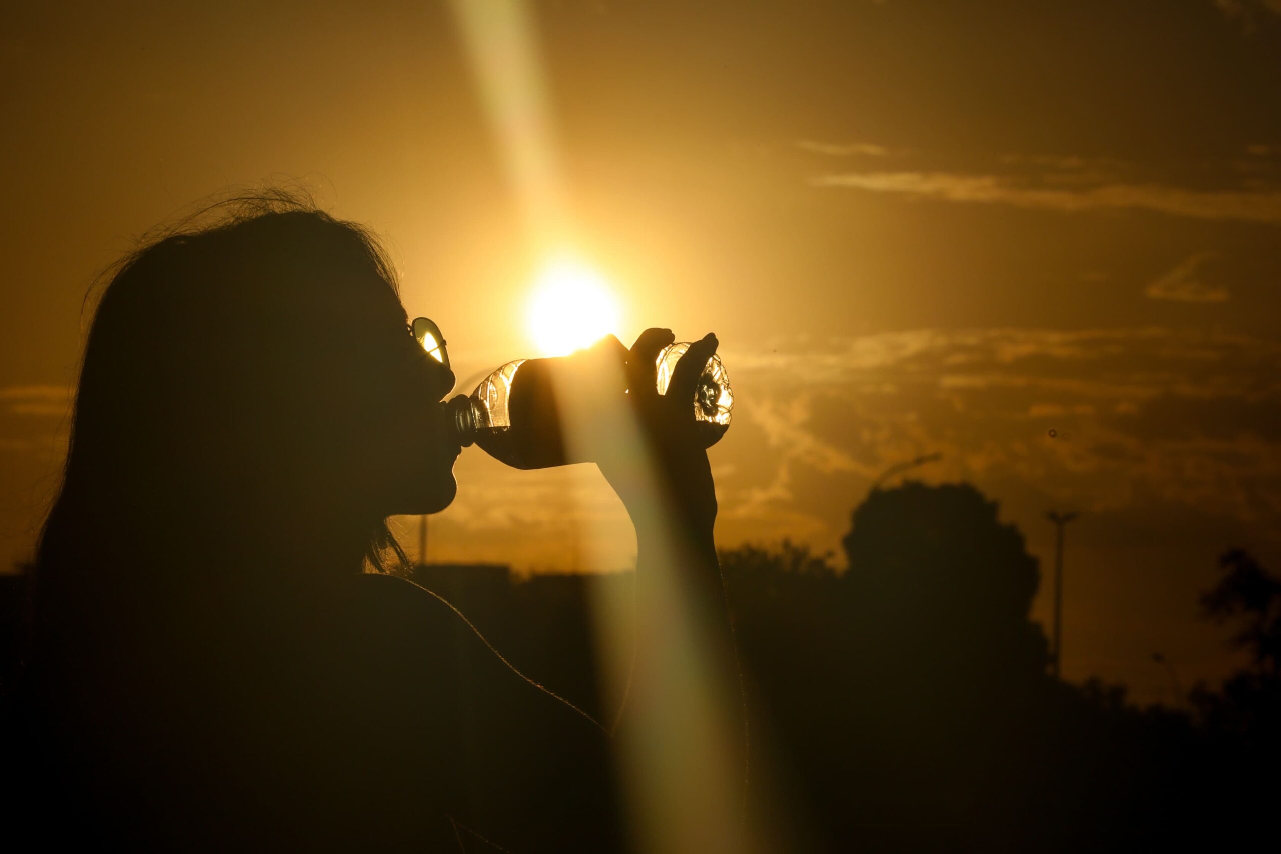 Calor de 34°C e umidade de 15% marcam domingo mais seco no DF