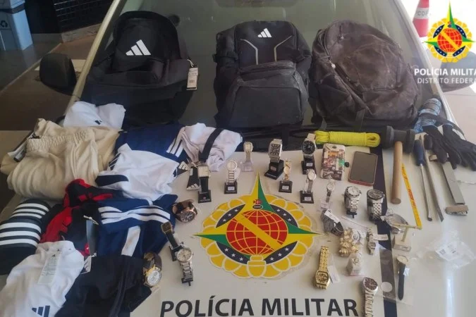 Preso liberado para saidinha invade joalheria por duto de shopping e furta relógios