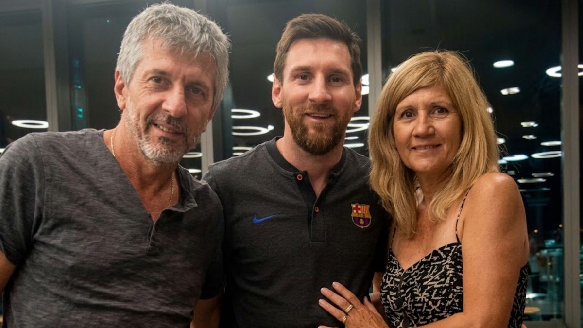 ‘O pai dele sempre dizia’: mãe de Messi revela mensagem após o camisa 10 se aposentar da Argentina
