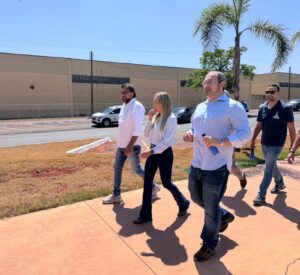 Celina Leão lança GDF na Sua Porta no Guará com 20 ordens de serviço