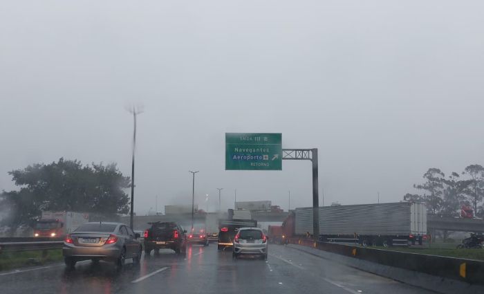 BR 101 tem mais de 10 km de fila no sentido sul