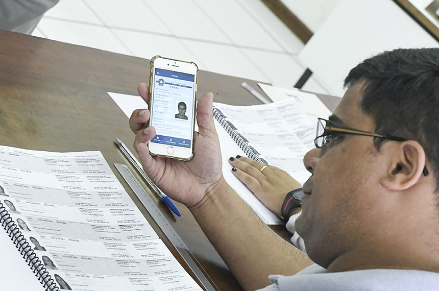Eleições 2026: eleitor pode consultar situação e resolver serviços pelo e-Título