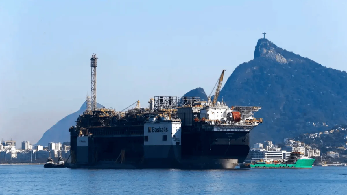 Governo derruba liminar e retoma imposto a exportação de petróleo