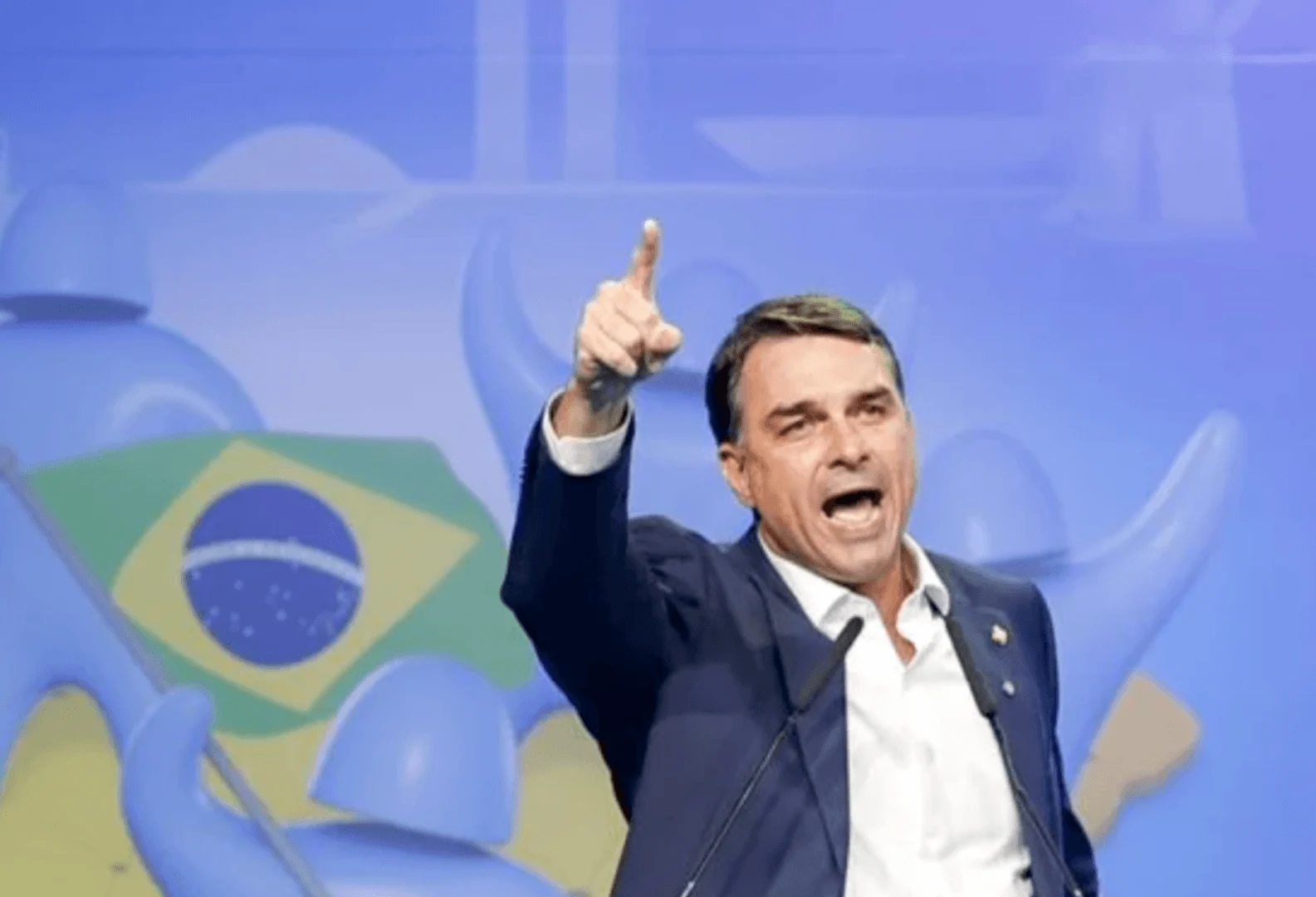 Daniela diz que Flávio deve distribuir “oportunidades”, não “migalhas”