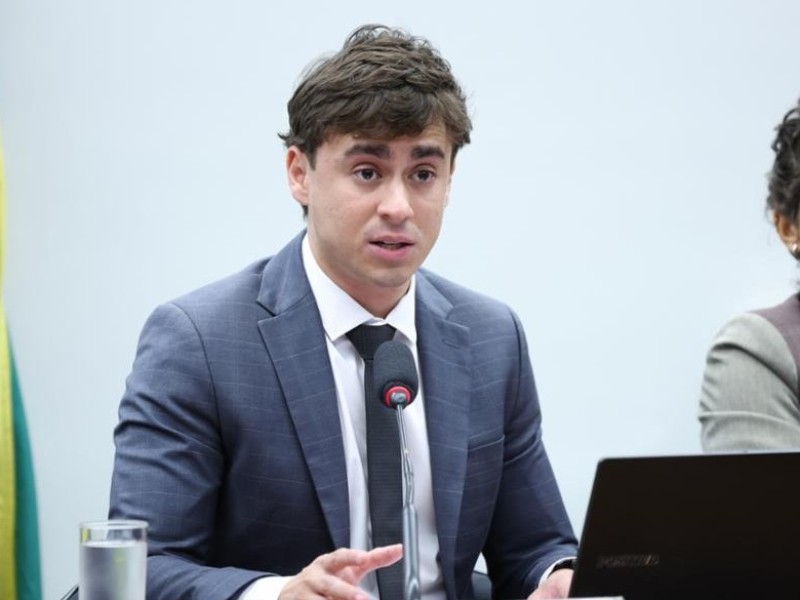 Nikolas Ferreira diz que vai pedir prisão preventiva de Moraes ao STF