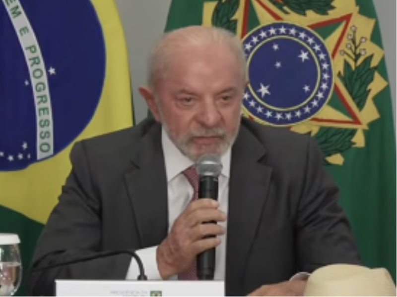 Lula defende proibir bets, mas diz sonhar em conhecer um cassino