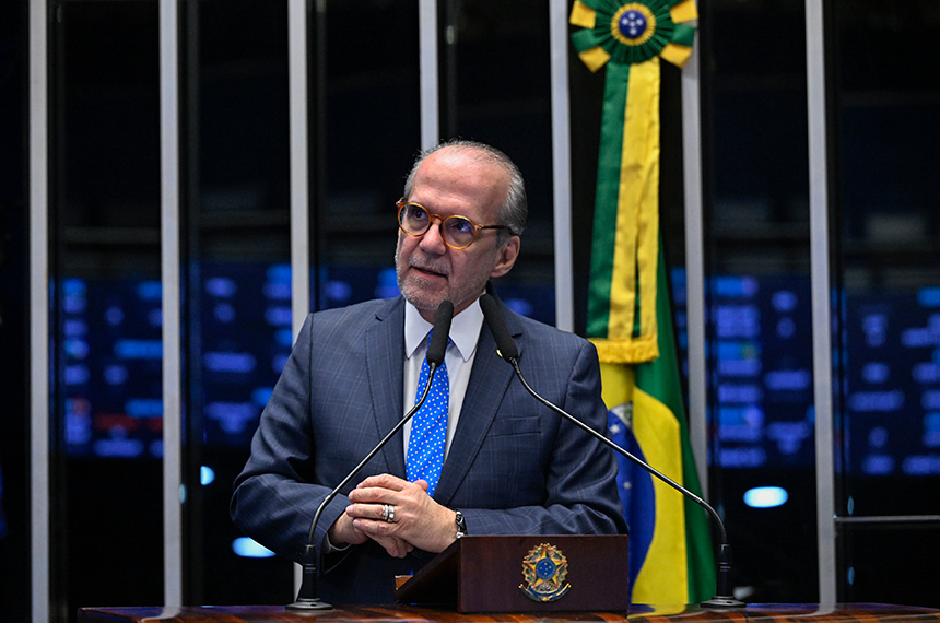 Fim da taxa das blusinhas ameaça confecção nacional, alerta Dueire