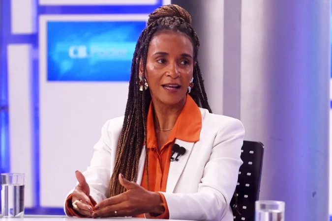 Dora Gomes (PV) defende debates e aposta no corpo a corpo