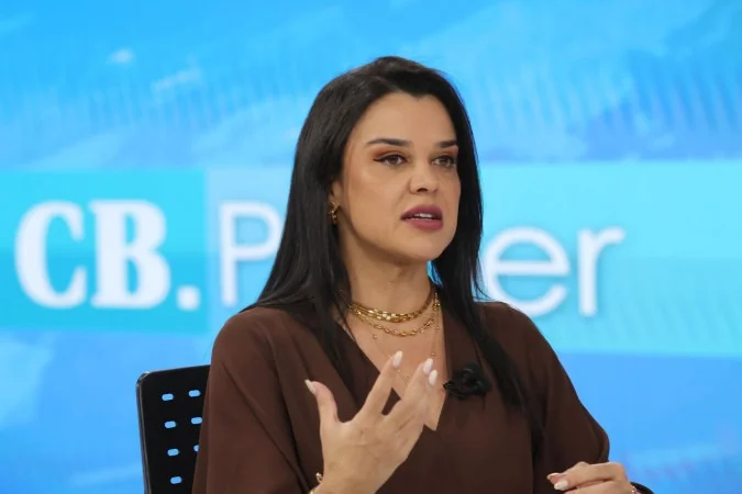 Giselle Ferreira destaca preparo de Celina em debate marcado por confrontos