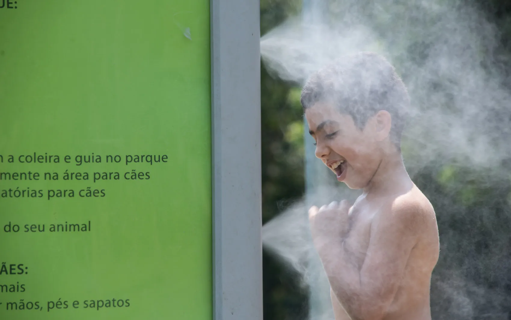 Com calor e seca no DF, veja como cuidar das crianças e evitar que elas fiquem desidratadas