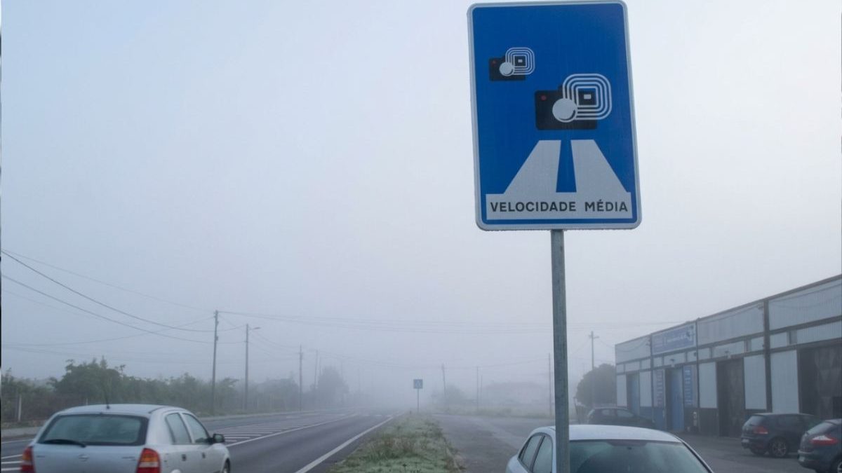 Fim do ‘efeito canguru’: radar na BR-101 calcula velocidade média e identifica quem freia antes do equipamento
