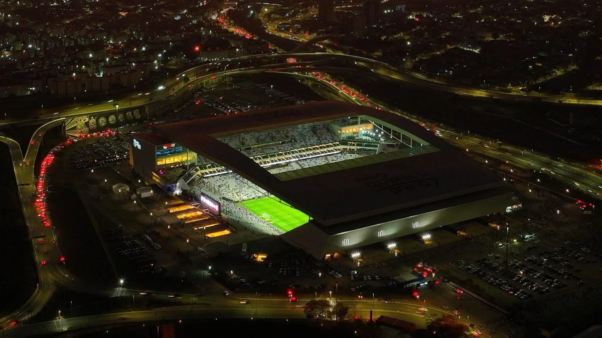 MP investiga cobrança indevida da Caixa ao Corinthians por dívida da Arena