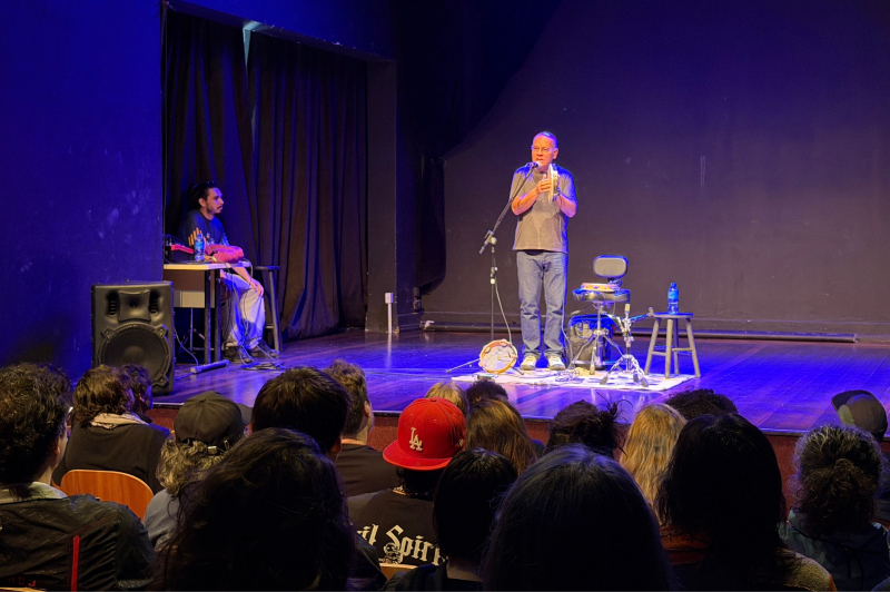 Marcos Suzano apresenta como o pandeiro invertido redefiniu a percussão brasileira em Workshop