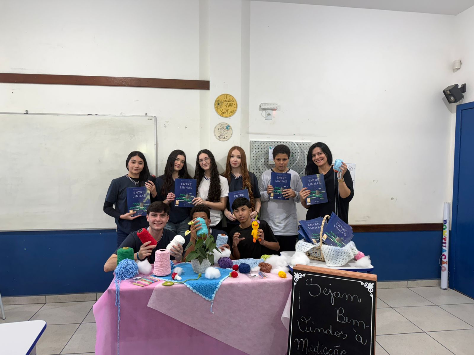 Atividade de leitura na ECIM Maria Linhares de Souza integra pesquisa da Univali