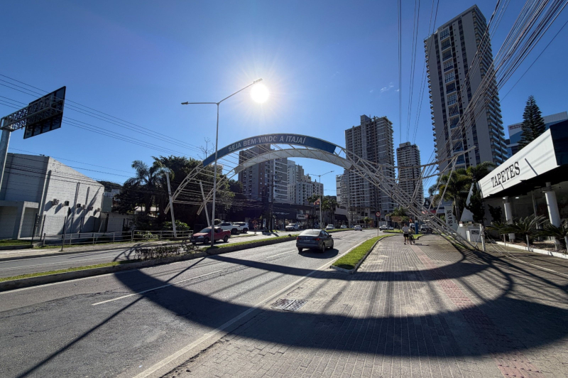 Município de Itajaí abre edital para a manutenção e instalação de pórticos