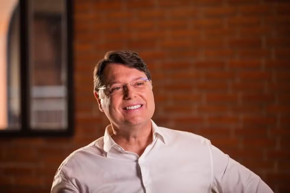 Kiko Caputo propõe uso de inteligência artificial e tecnologia para criar “Estado Inteligente” no DF