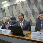 CCJ do Senado aprova a PEC que prevê o fim da escala 6×1