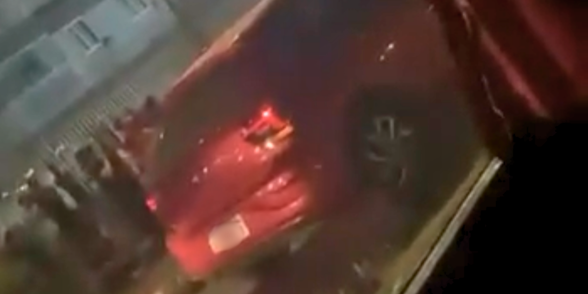 Acidente entre carros mobiliza bombeiros em Águas Claras