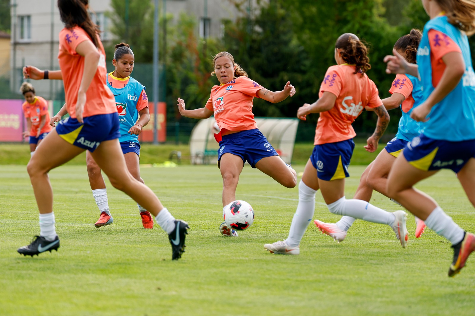 Senado aprova prioridade para futebol feminino na política de esporte