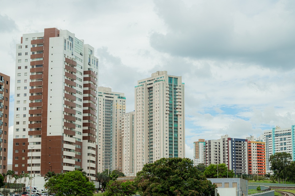 Brasília terá calor e possibilidade de pancadas de chuva nesta quinta-feira (3)