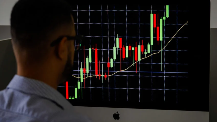 B3: empresas ganham R$ 136 bilhões em 1 pregão