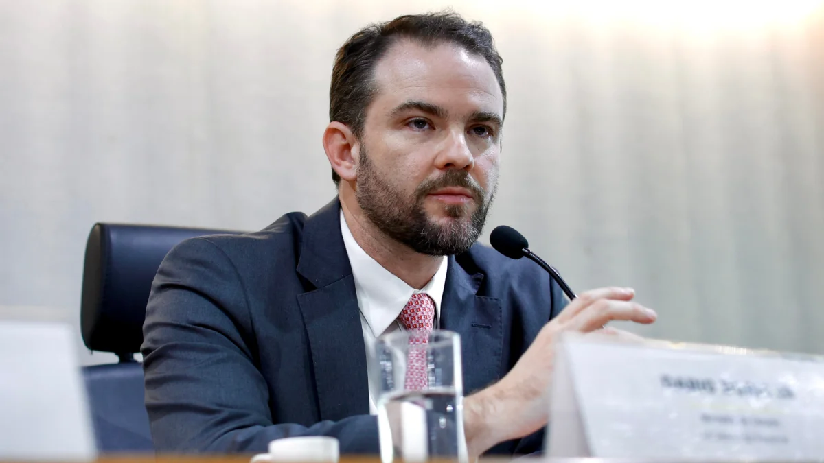 Durigan diz que não há retração e sim mudança no varejo