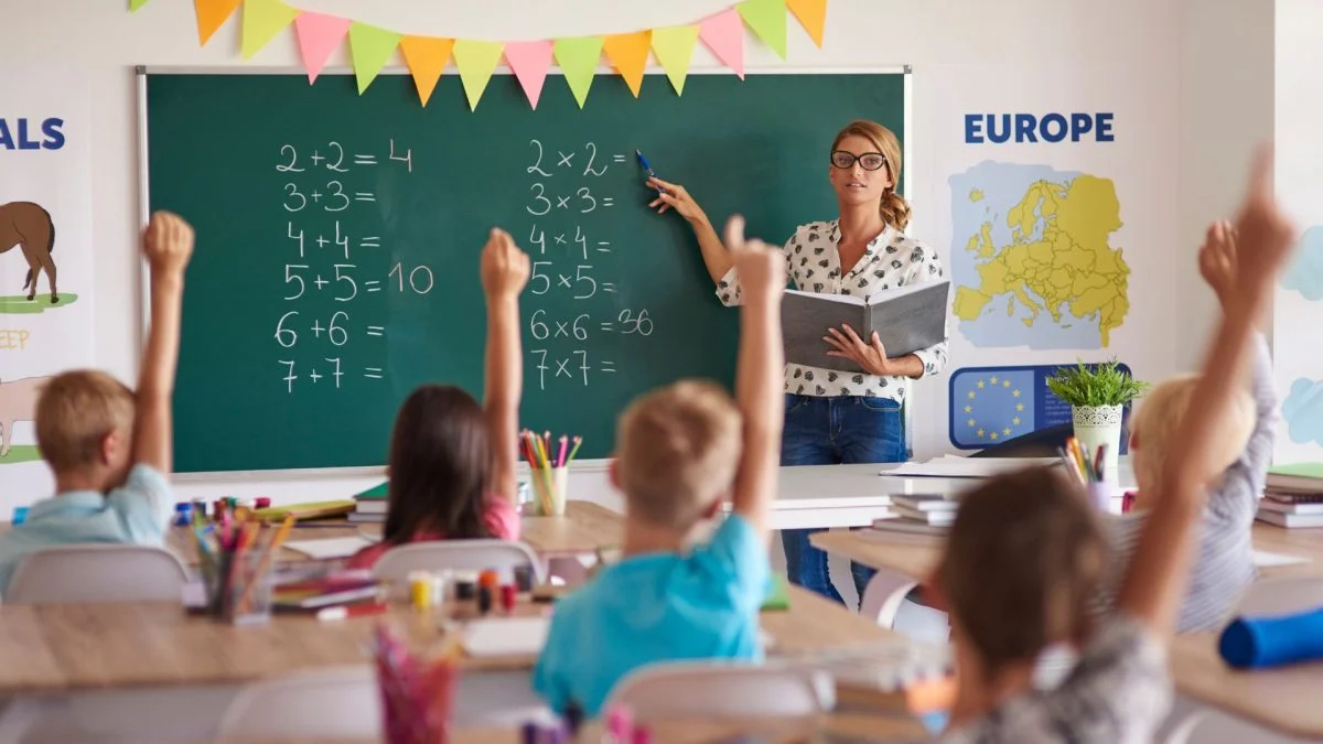 Nova York restringe uso de inteligência artificial em escolas publicas