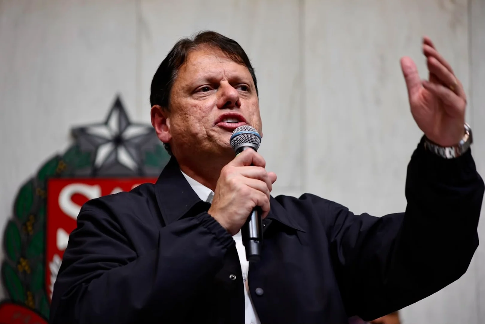 Tarcísio diz que casos de corrupção na Fazenda são “isolados”