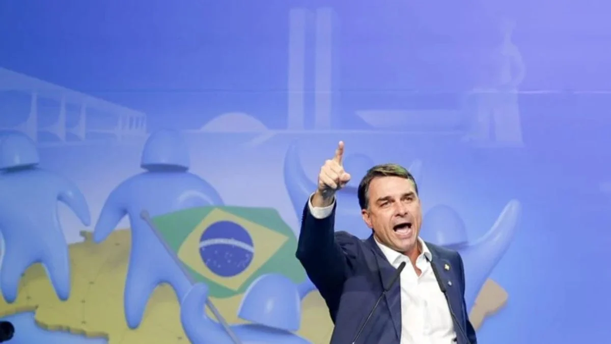PT aciona Conselho de Ética do Senado contra Flávio Bolsonaro