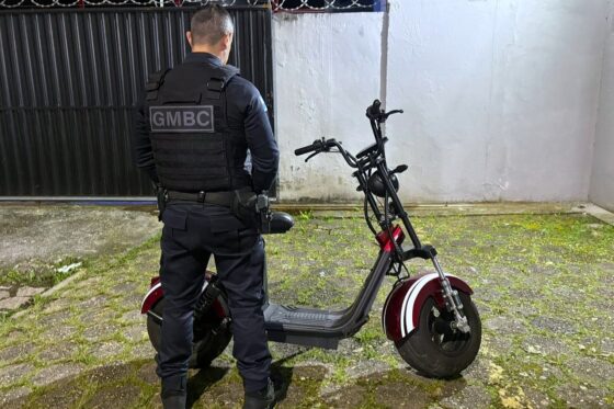 Autopropelido furtado há cinco dias é encontrado pela Guarda Municipal no Ariribá