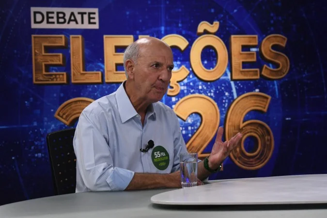 Após ter candidatura barrada, Arruda critica atual governo e afirma que não abaixará a cabeça